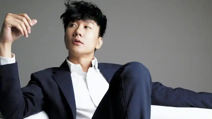 林俊杰就医竟是患上手足口症嘴里长满70多个溃疡zt