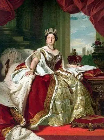 还是有血缘关系的(罗曼诺夫王朝的第一位沙皇是伊凡三世的曾曾外孙)