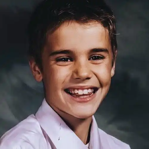 你有没有珍藏的justinbieber的照片