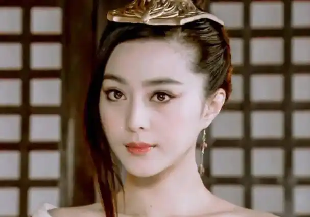 封神:妲己新造型寡淡,导演说是万中挑一,惨被范爷温碧霞碾压!