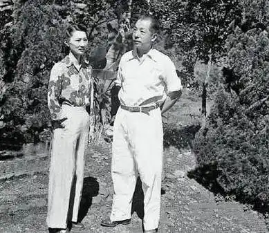 新闻 社会新闻 > 正文下图为赵四小姐已经步入中年,当时张学良被关押