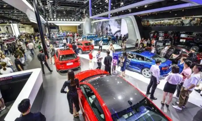 出街即焦点,2021款vv5元气橙北京车展正式亮相!