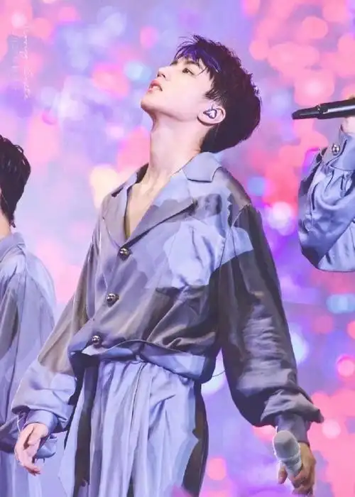 王俊凯 喉结杀系列合集