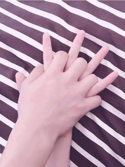 情感测试4双手你觉得哪个不是情侣的测你内心到底多毒辣