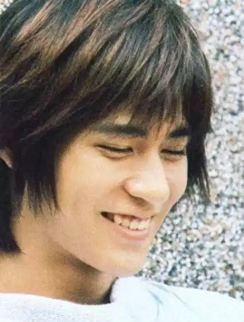 没想到在最近的电视剧中,还能看到周渝民的出演,真是让人感到青春的