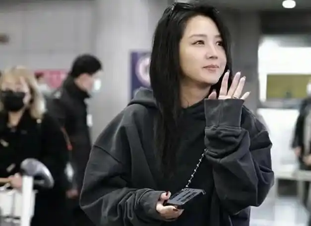 网传乘风20243月6日开录30位女星有6名外籍多人已到长沙