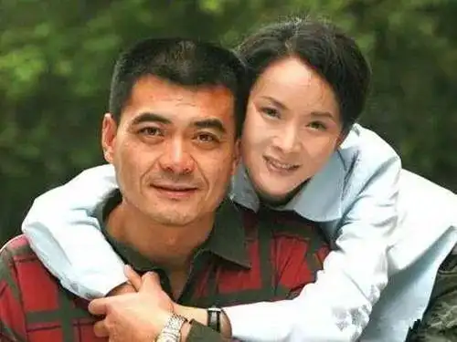 秦海璐老公是谁王新军家庭背景资料