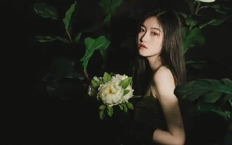 性感吊带裙美女诱惑唯美撩人私房写真,高清壁纸图片,大陆美女-回车