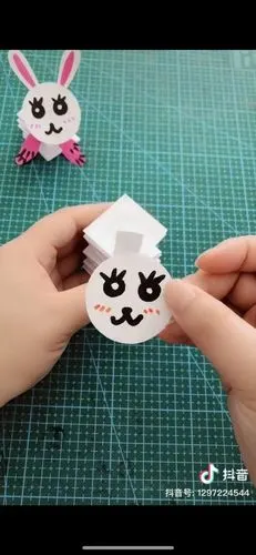 手工《跳跳兔》