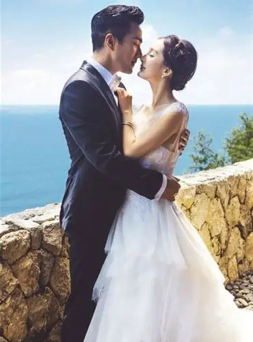 杨幂婚纱照
