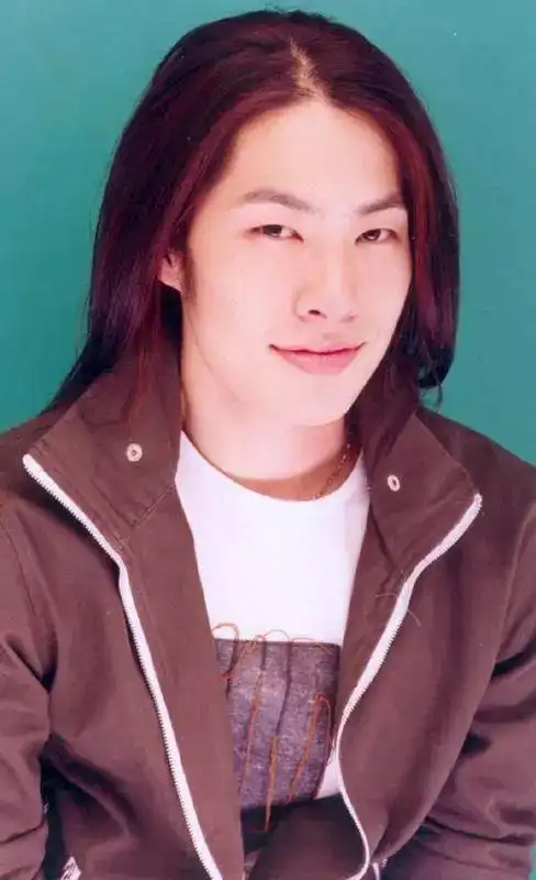 当时吴建豪拿到美作的角色,是因为跟柴智屏的同事在健身房偶遇被拉去