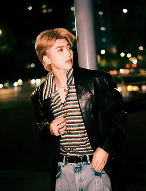 蔡徐坤心动瞬间