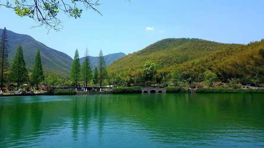 江苏省无锡市宜兴市湖父镇竹海风景区