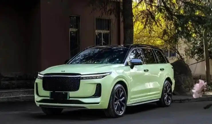 理想one改色牛油果绿