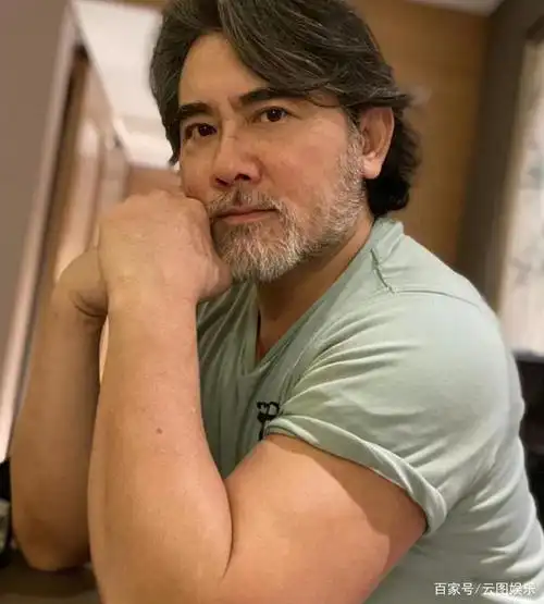 60岁老戏骨赵文瑄出意外!左腿骨断成2截,治疗9个月仍没痊愈