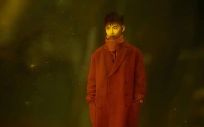 黄明昊帅气杂志写真桌面壁纸