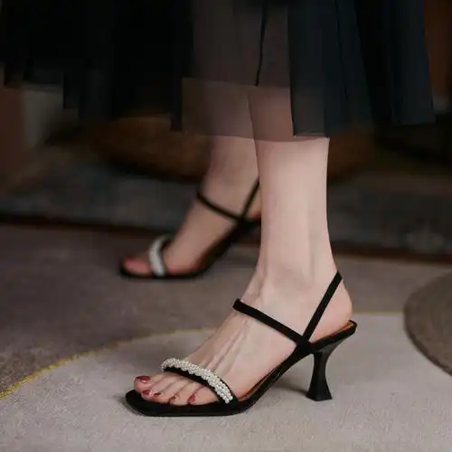 凉鞋2021年新款方头细跟仙女风露趾时装凉鞋夏季简约一字带高跟鞋