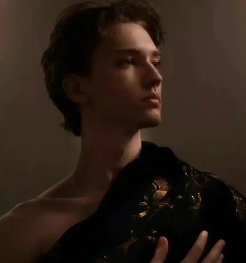 朱利安·麦凯julian mackayДжулиан М - 抖音