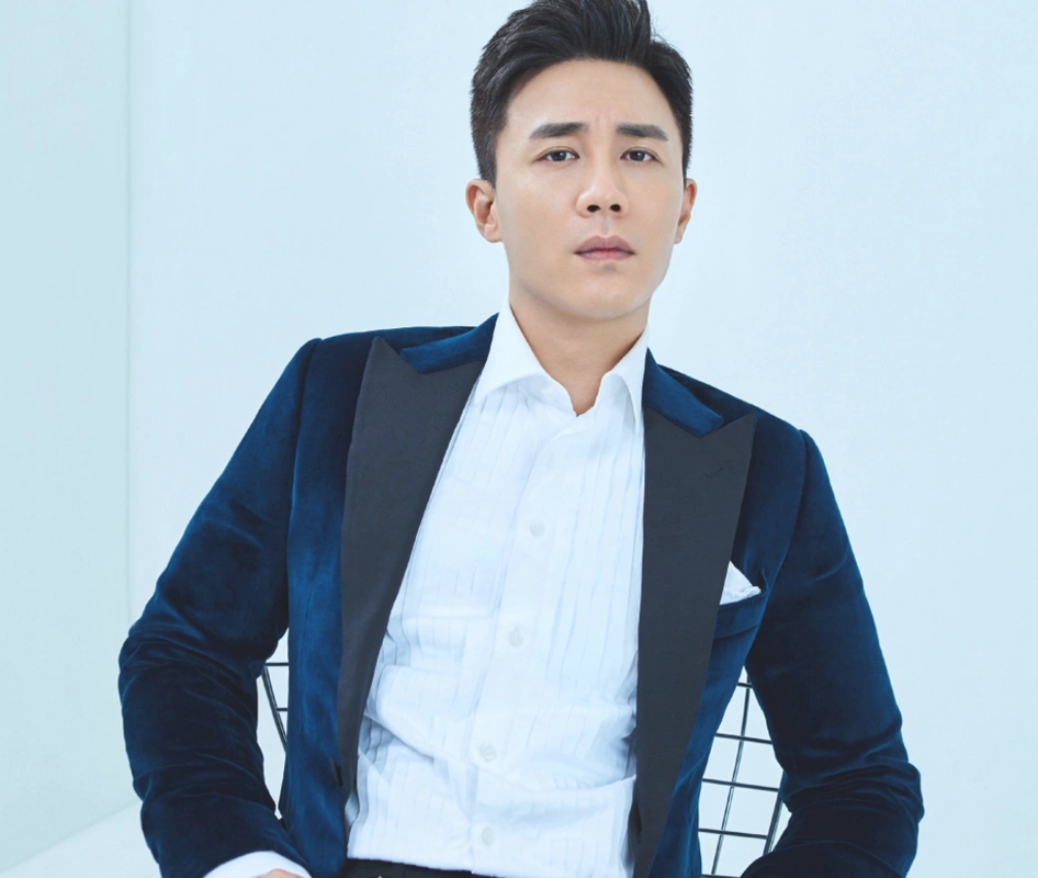 杜淳百变时尚大片写真,高清大图,穿西装的杜淳超帅气!