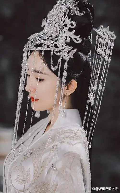 《三生三世十里桃花》白浅的娘的来历