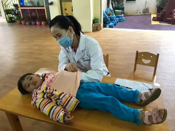 海之蓝幼儿园春季新生入园体检啦!