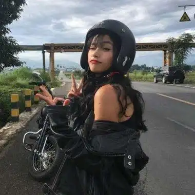 高清好看的女生头像超拽个性图片(精选26张)