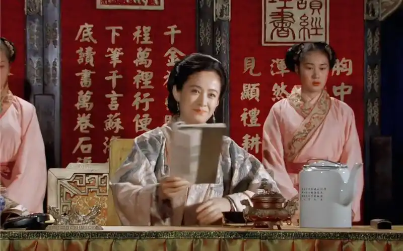 【剧雪×马皇后】妹子读书画面是有些岁月静好的美感在的