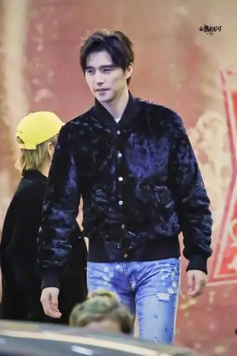 阿云嘎和高伟光