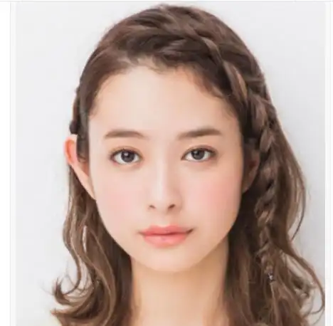 最新斜刘海编发图片 最漂亮的斜刘海编发原来这样扎_编发发型_西子