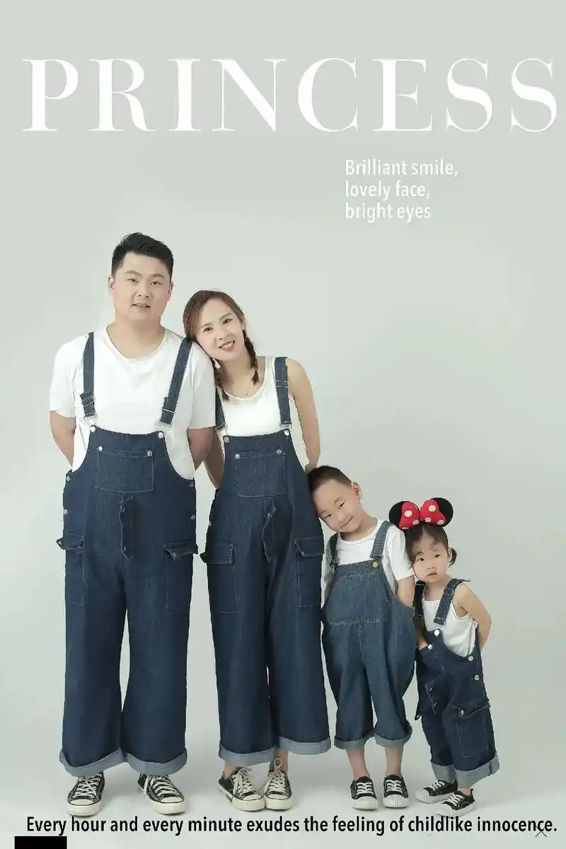 这样温馨可爱的一家四口亲子照,你们喜欢吗.#原创作品 #客片 - 抖音