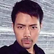 大叔头像男沧桑大叔型成熟沧桑的男生头像图片