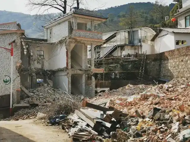 探访云南省临沧市双江县冰岛老寨整体搬迁