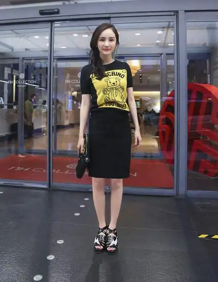 当红女星身高排名:沈月垫底,胖迪168cm,第一位腿长107