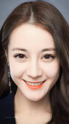 dlrb dlrb迪丽热巴×大头照我将告别黄昏 从此挣脱藏身的