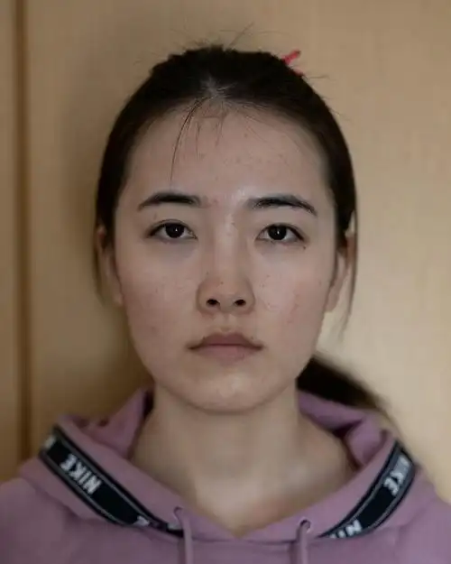 【求看脸】男相头秃,身高和脸不搭,苦相,脸歪线条不流畅的苦恼