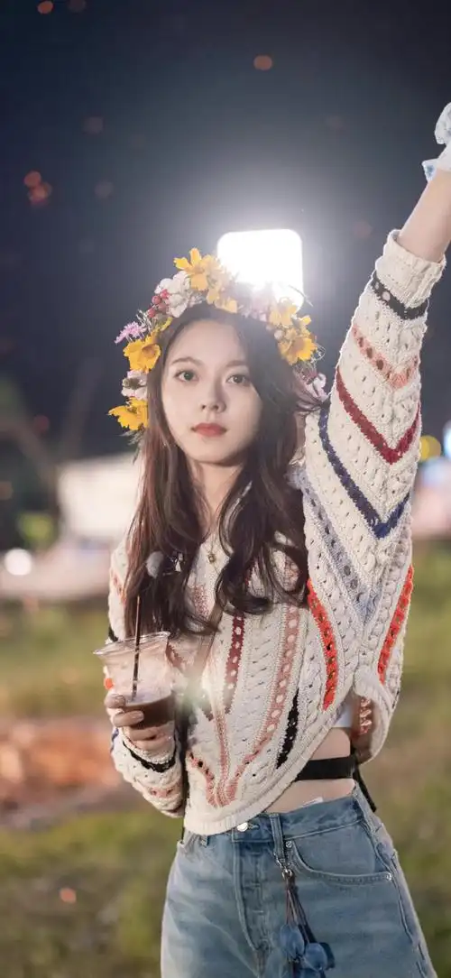 "赵今麦"手机高清壁纸    ·原图上传,记得查看原图再保存.