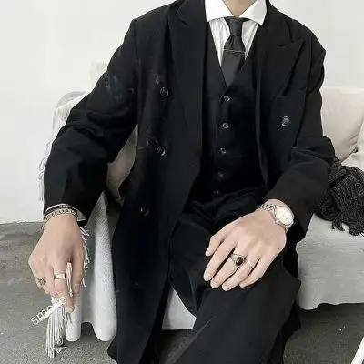 西装男酷boy分2_男生头像_我要个性网