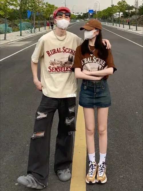 17877162一起穿情侣装是我莫大的幸福呀