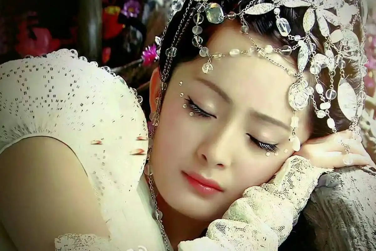 仙剑三:决战前雪见为何要说,现在夕瑶和龙葵都在你身边呢?