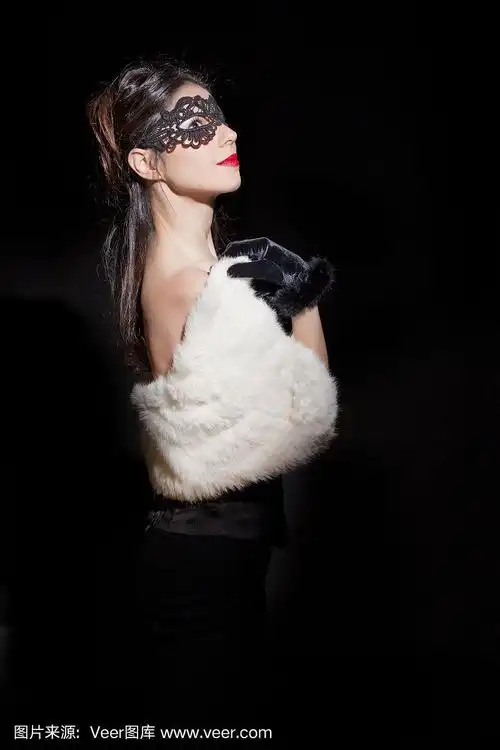 神秘的蒙面的女人