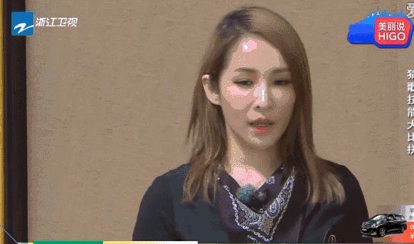 萧亚轩现在的画风俨然网红脸,我不说名字你们能认出她嘛?