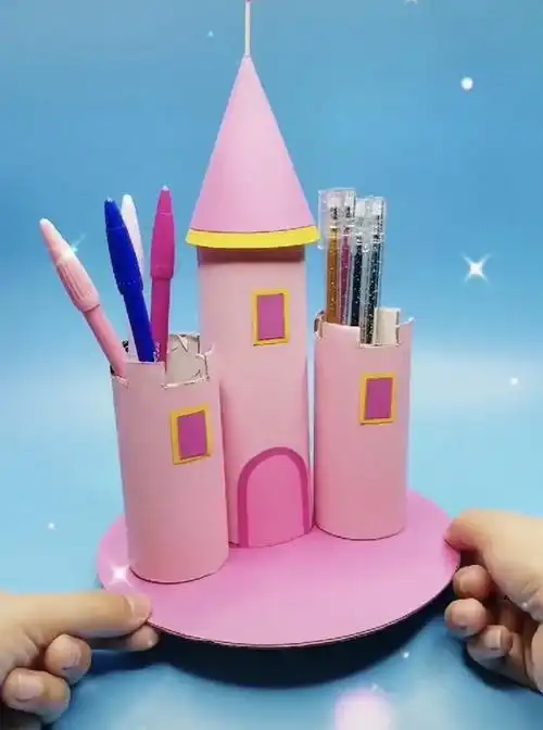 美术纸工活动《小城堡》