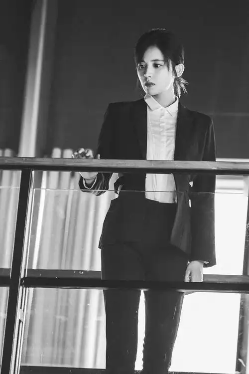 古力娜扎风暴舞周子萱