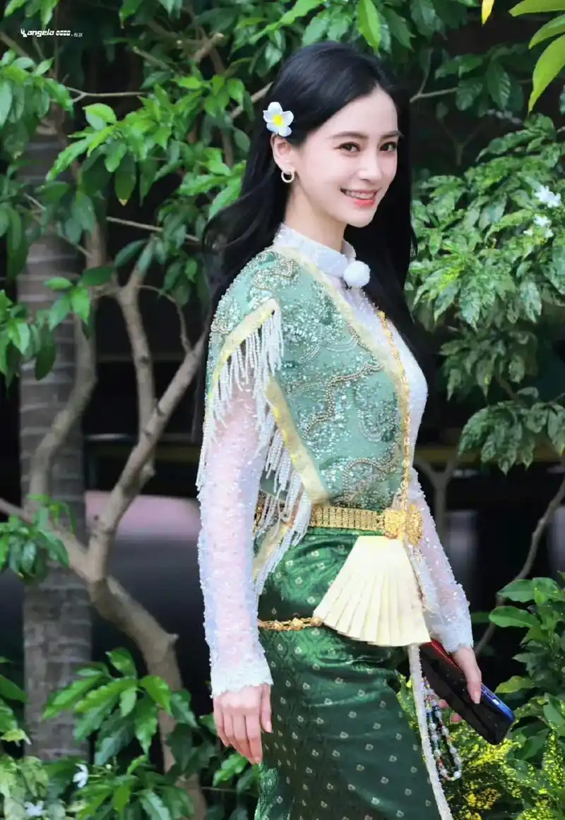 杨颖 angelababy 奔跑吧泰国路透生图 素雅简单的妆 - 抖音