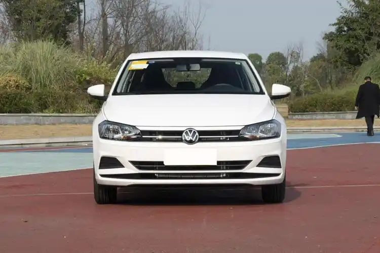 10万左右大众polo,10万落地提走大众polo,这款两厢小车到底表现如何?
