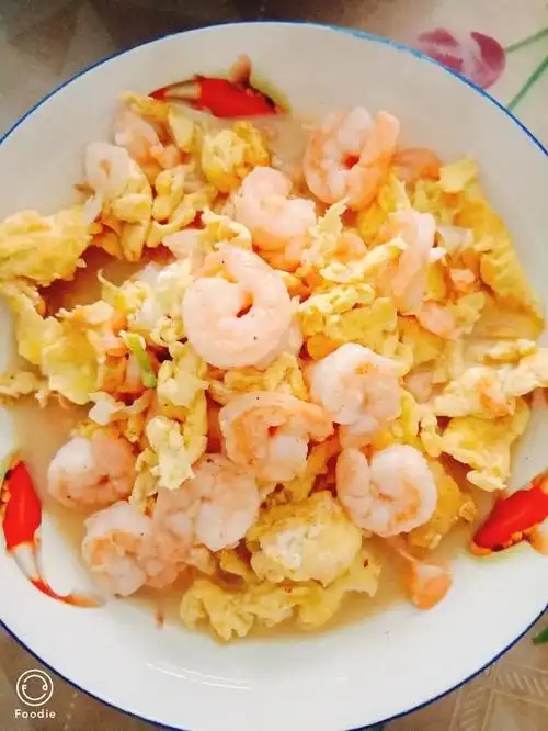 虾仁炒鸡蛋的做法步骤图解-虾仁炒鸡蛋怎么做好吃-菜谱大全-乐做菜