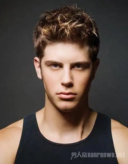 菱形脸男发型推荐掌握这4个技巧让你剪发更帅气