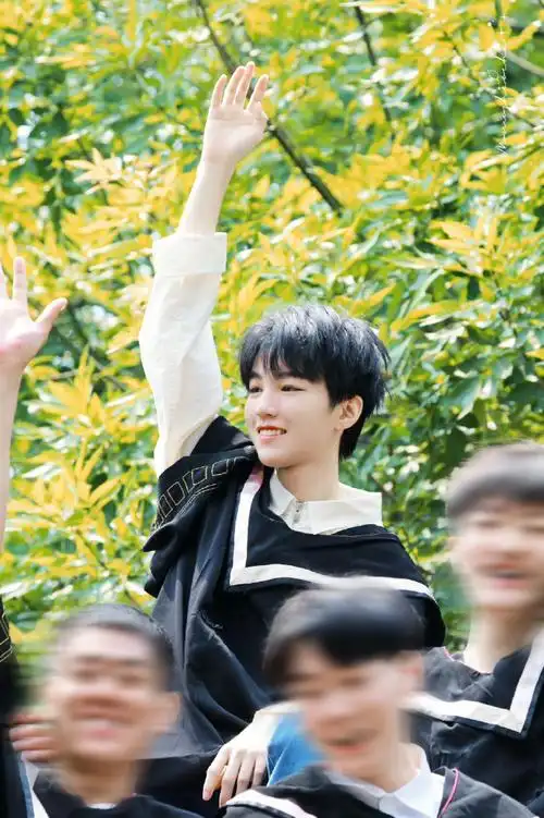 tfboys-王俊凯  #蔡依林问王俊凯的理想型