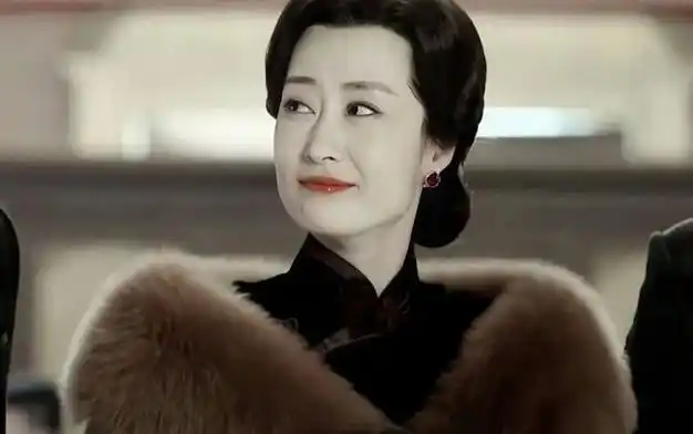 事业巅峰期选择结婚7年后又离婚也不影响48岁刘敏涛中年翻红