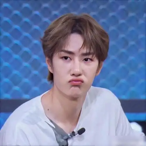 王一博自荐演猫嘟嘴卖萌一件不落反差萌爱了爱了